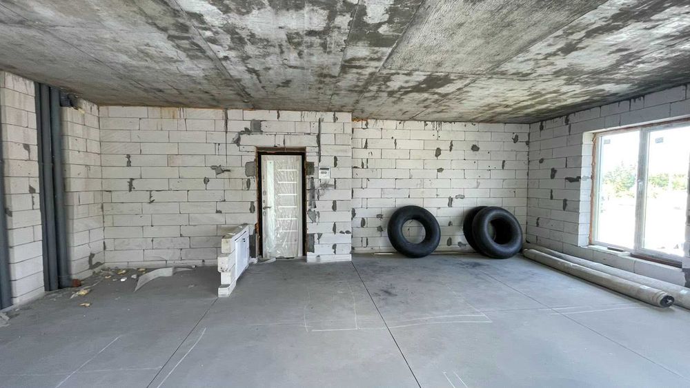 2к кварт. 45м2,  в клубному будинку, с. Мархалівка (Глеваха)