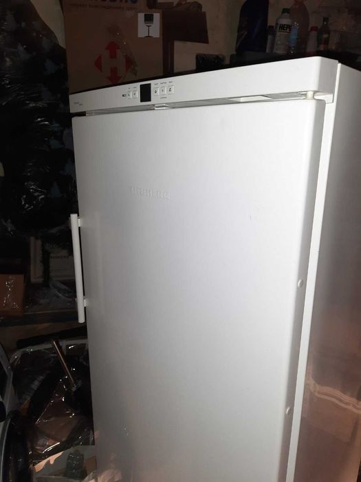 Морозильна камера Liebherr GNP2976 , 165х66х68см, б/у, в гарному стані