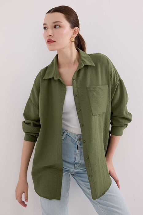 Koszula oversize z jedną kieszenią - khaki S