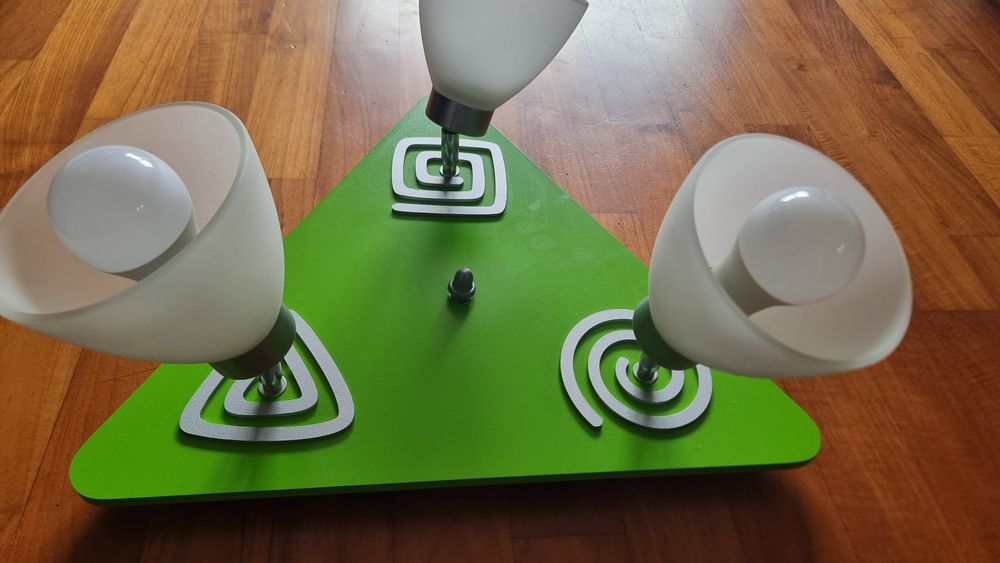 Plafon, lampa sufitowa, żyrandol-zielona, 3 klosze, trójkąt