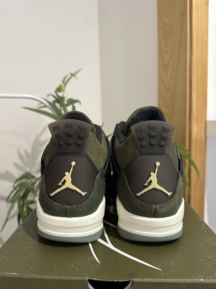 Jordan 4 Retro Craft Medium Olive