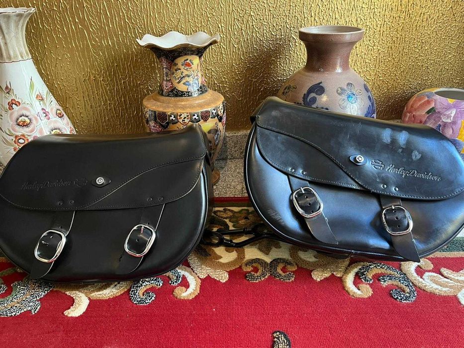 Harley Davidson softail alforges originais + Punhos Roland Sands