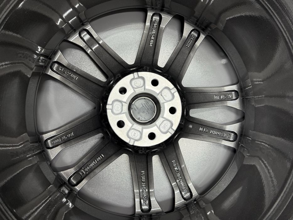 Нові оригінальні диски Audi A7/S7 4K8601025BJ A6 Q3 Q5 A5 20 R20 Ауді