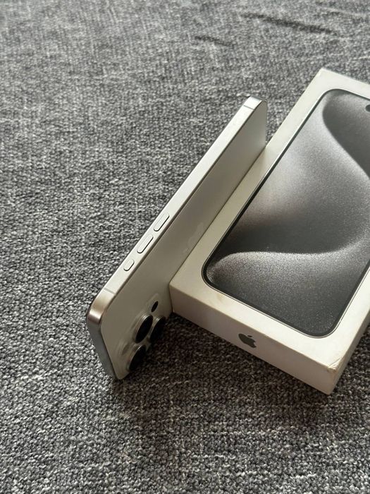 Продам IPhone 15 PRO MAX 256 Neverlock