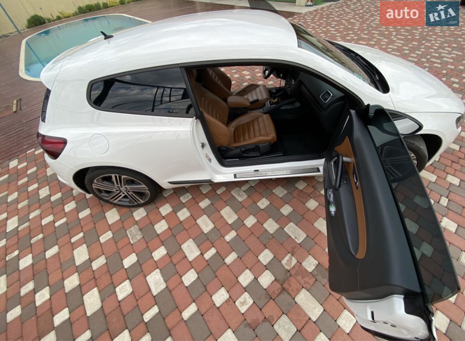 VW Scirocco 2009  (Golf/CC/VW)