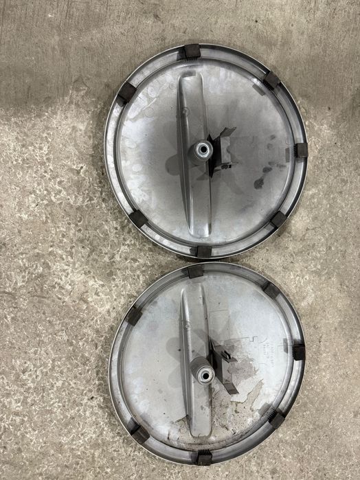 Колпак запасного колеса suzuki grand vitara 7282065D