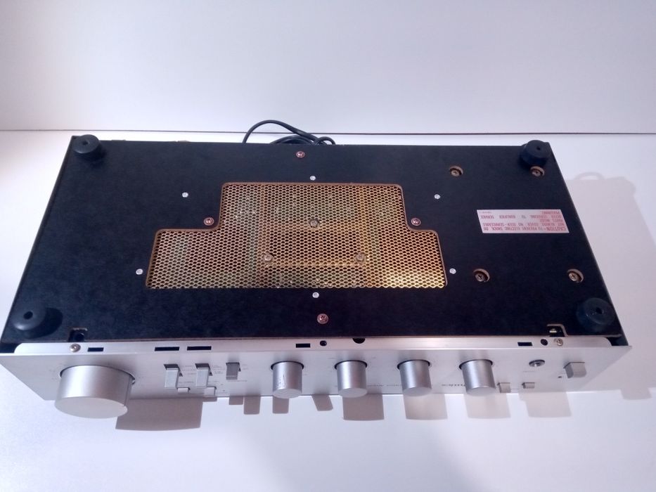 Wzmacniacz Technics su-8022 sreberko Japan