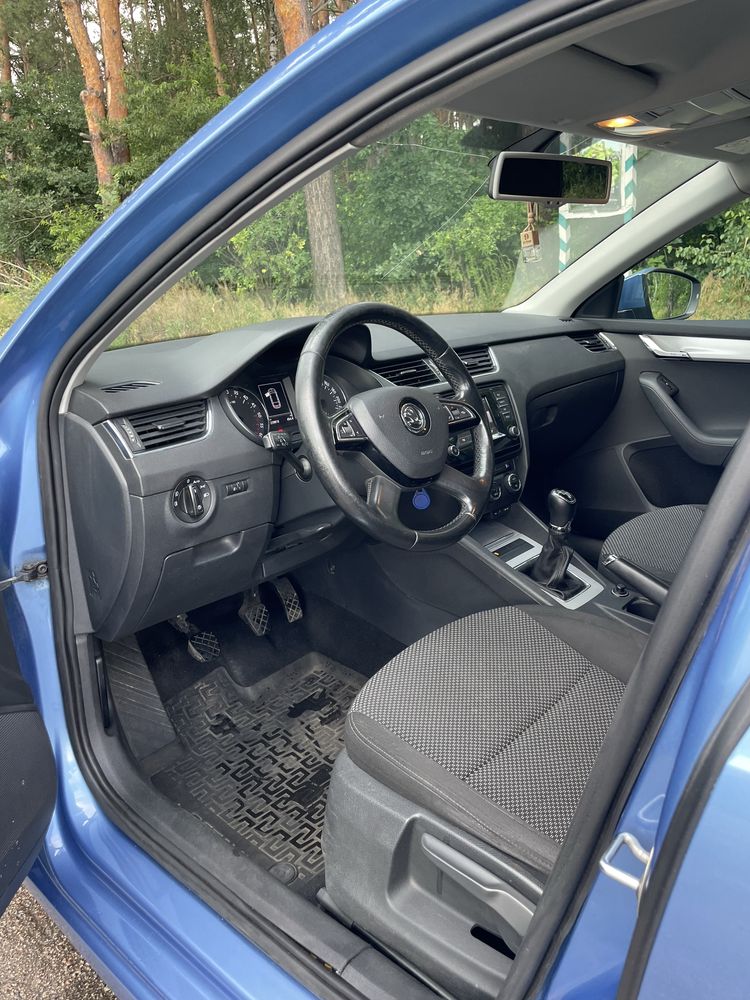 Skoda Octavia A7 combi