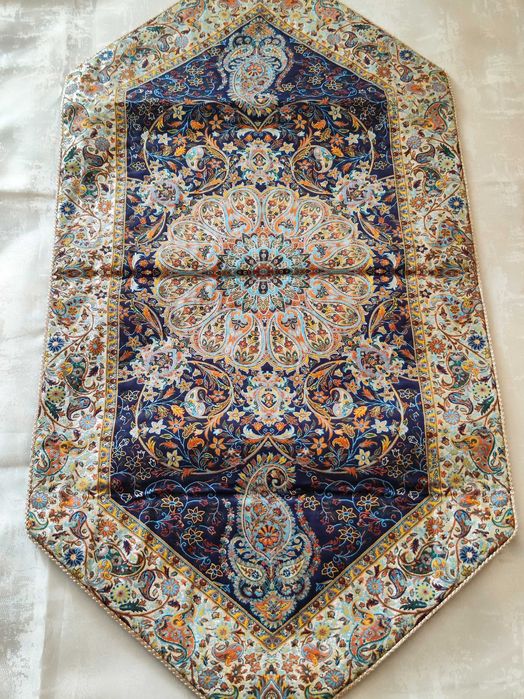 Passadeira de mesa Termeh - 100% NOVA