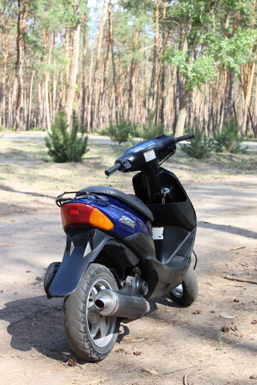 Скутер Suzuki zz inch up sport