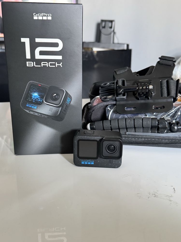 GoPro Hero 12 + Zestaw akcesoriów