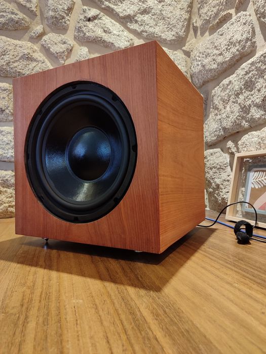 Subwoofer sealed 120w