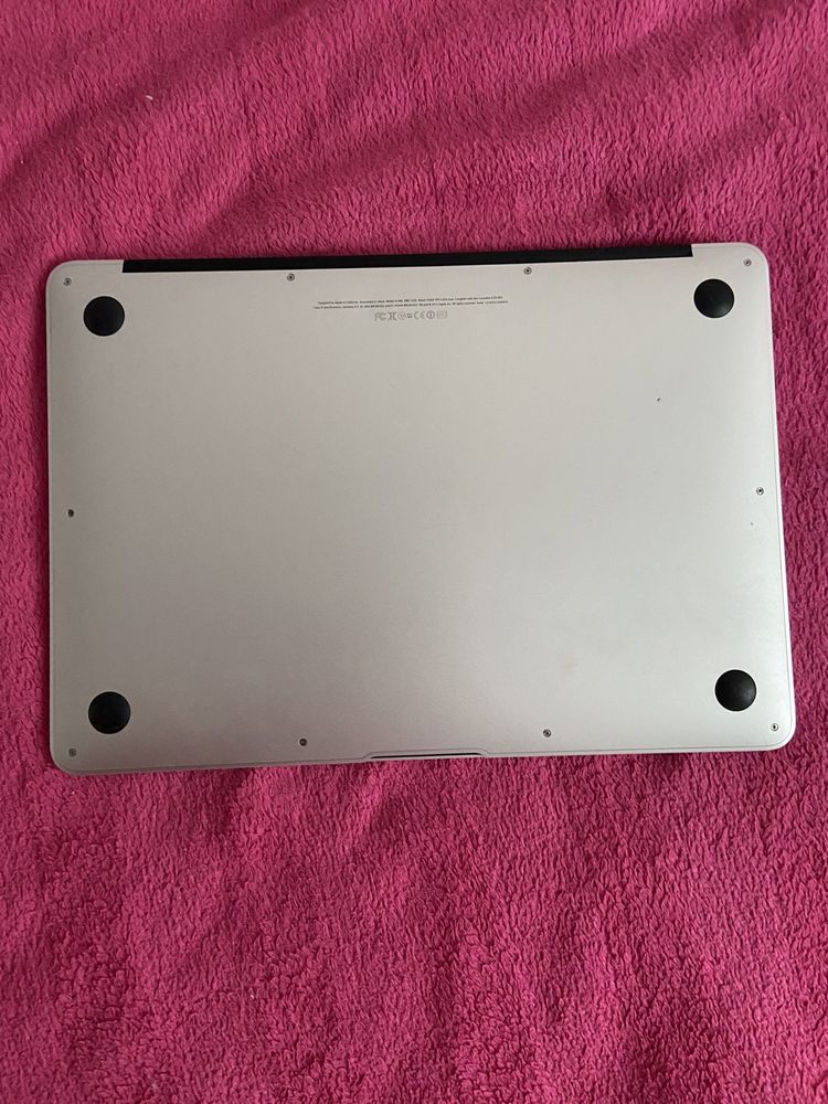 MacBook Air (13-inch, Mid 2012) srebrny