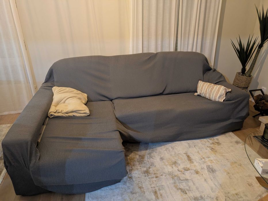 Chaise Longue com capa e cadeiras