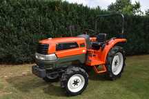 Kubota Kl25 4x4 trakrek japoński