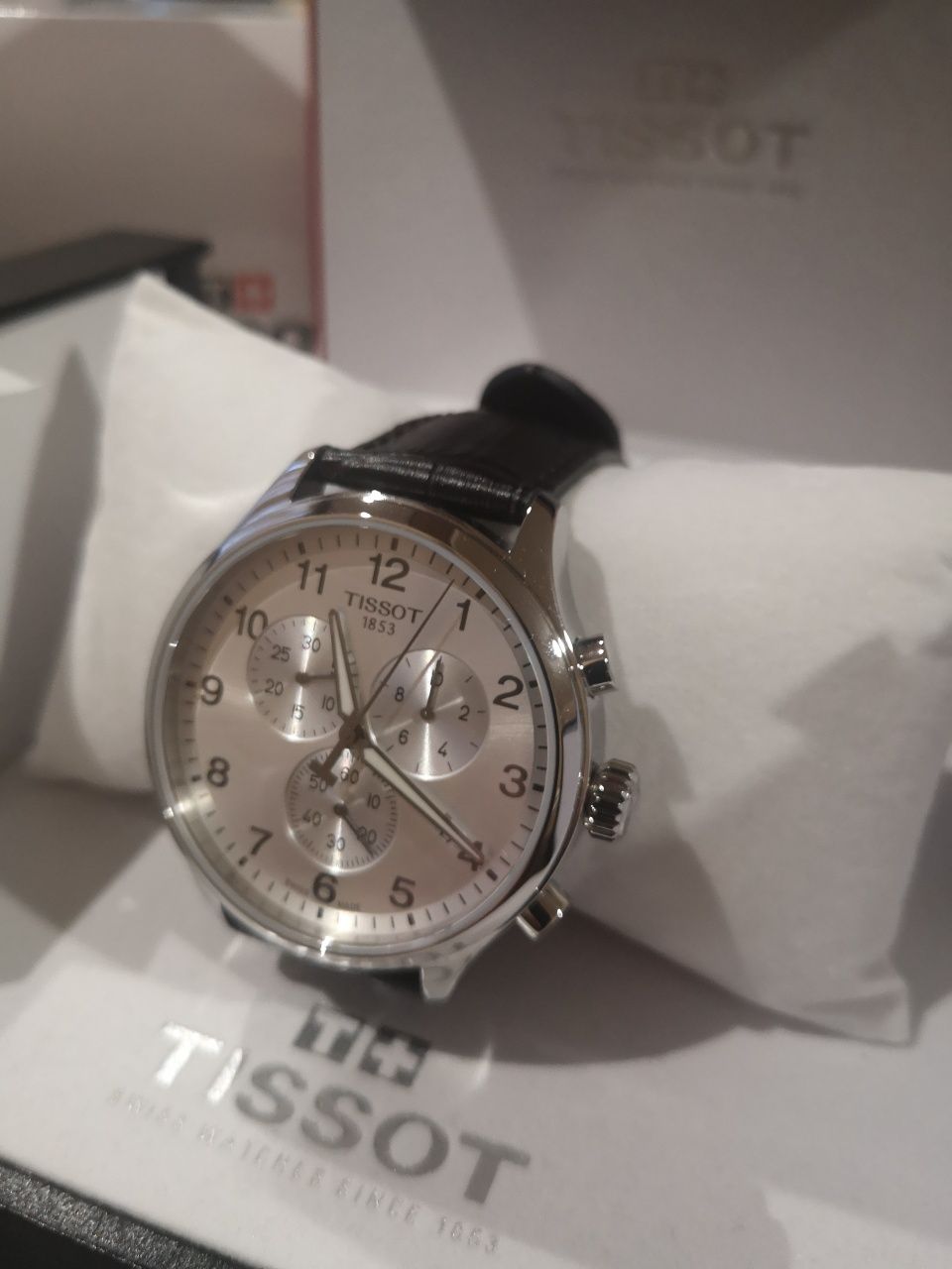 Годинник швейцарський чоловічий TISSOT