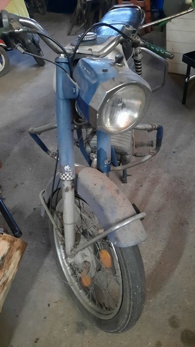 Mota Vanguard, com documentos