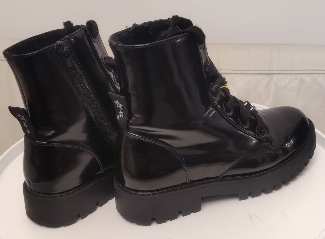 Buty glany lakierowane trapery rozmiar 35