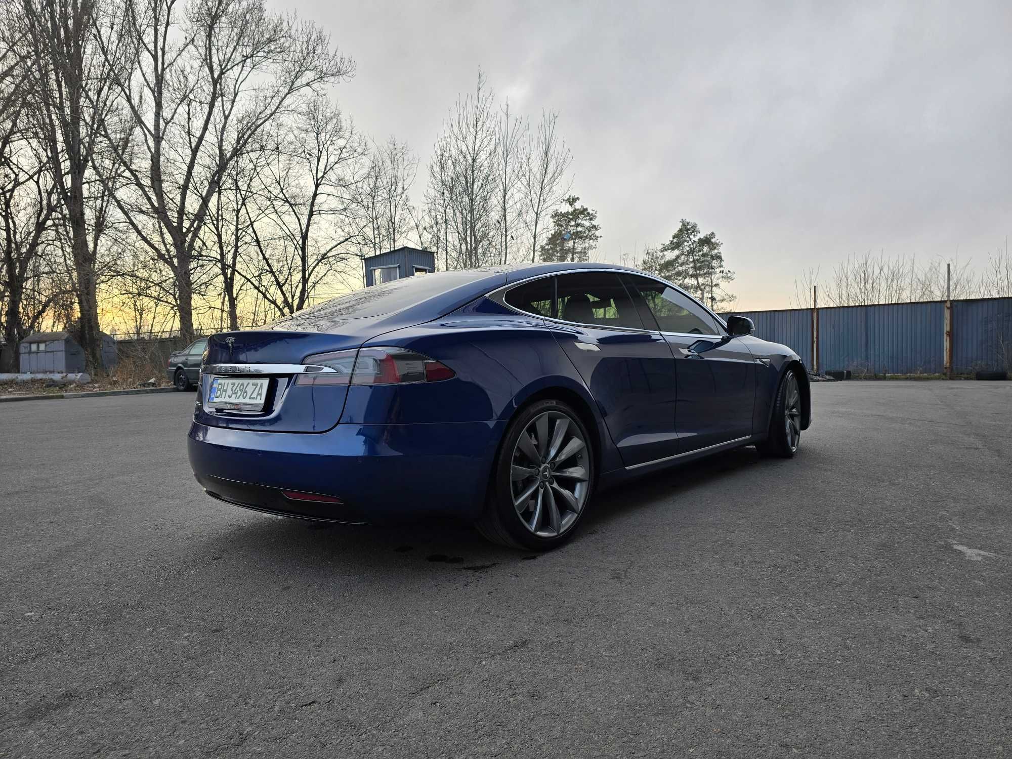 Tesla S 2016 (рест.)  Состояние новой