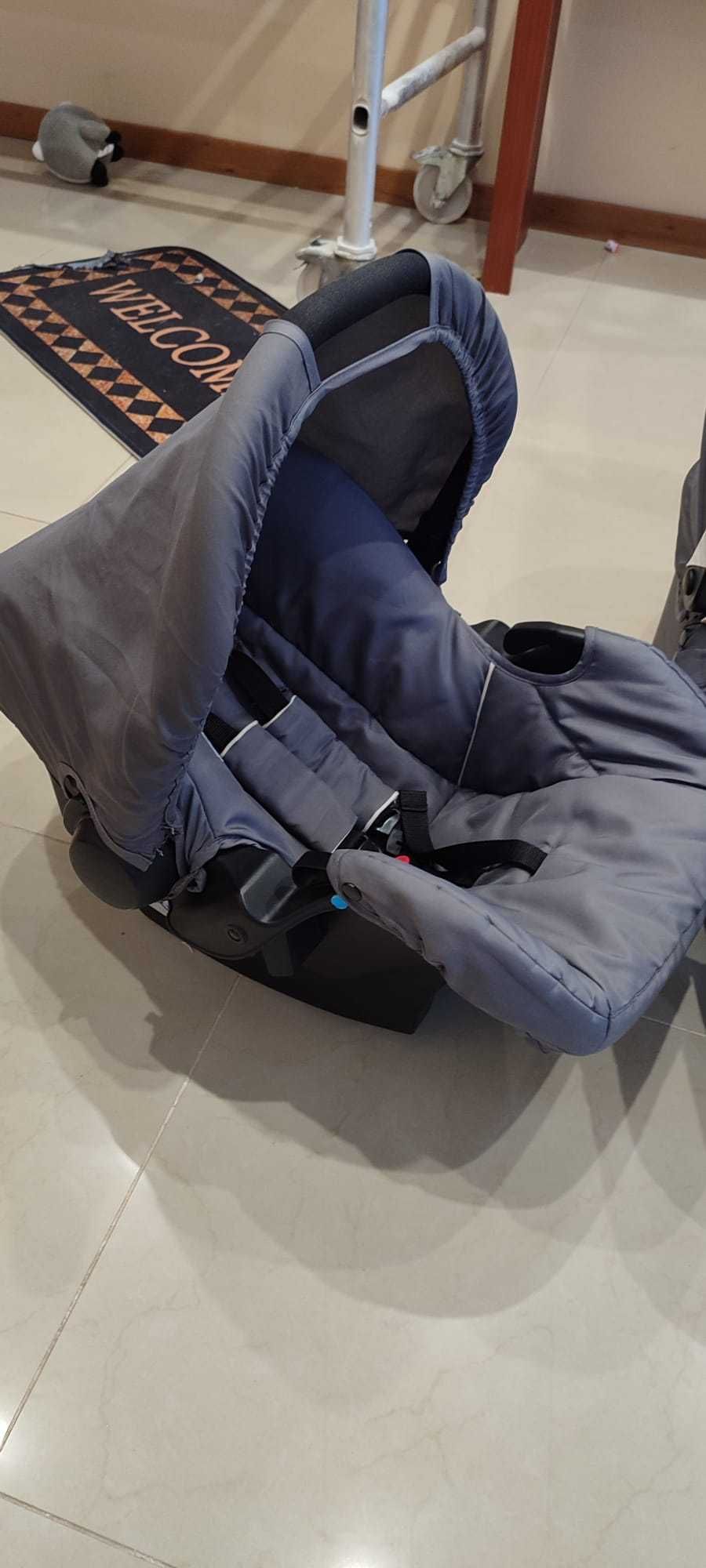 Carrinho de bebe trio