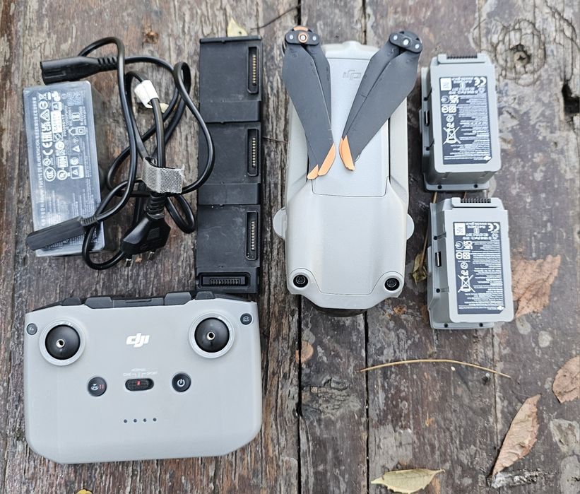 Квадрокоптер с комплектом  DJI air 2s в идеале