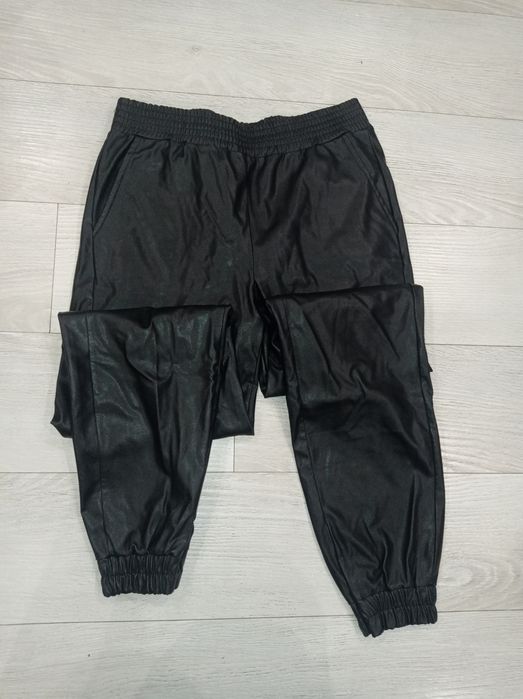 Стильні шкіряні  штани