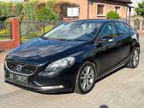 Volvo V40 2.0D3 5cylindrow Kamera Podgrzewane Fotele Nawigacja Kola 17" Bezwypa.