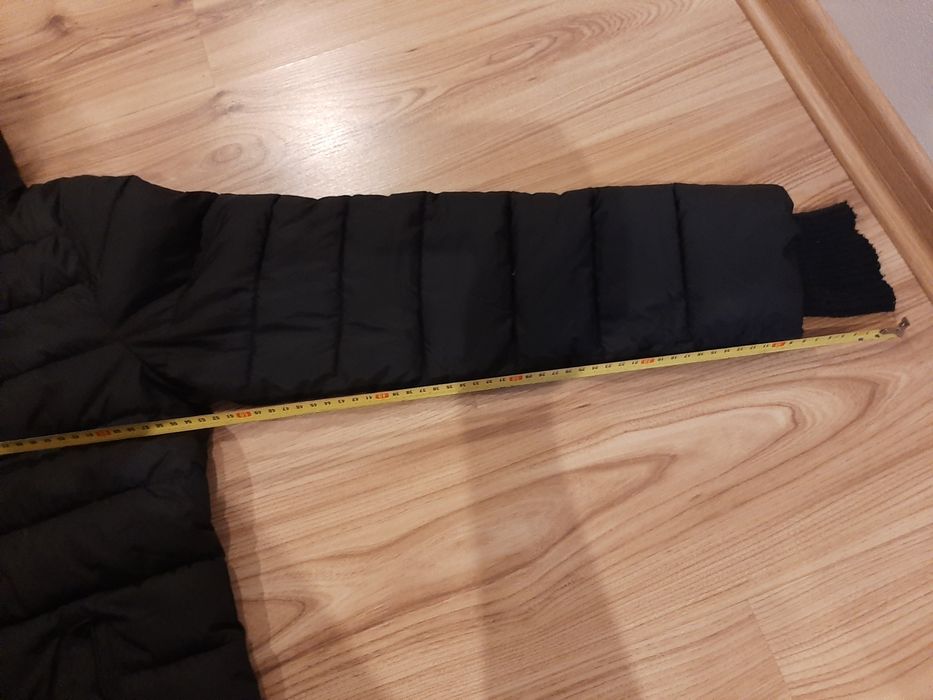 Kurtka damska rozmiar na metce XL ale jest to M