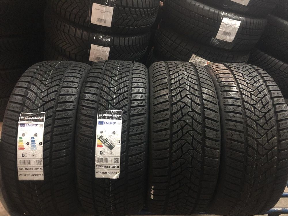 235/45/18 R18 Dunlop SP Winter Sport 5 4шт нові зима