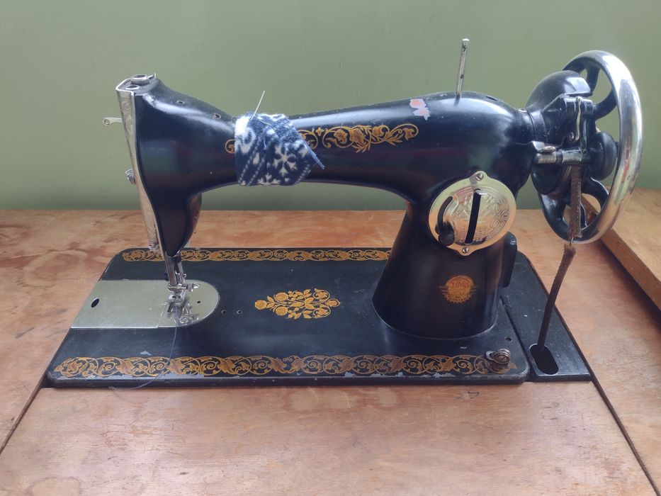 Швейна машинка ПМЗ ім. Калініна