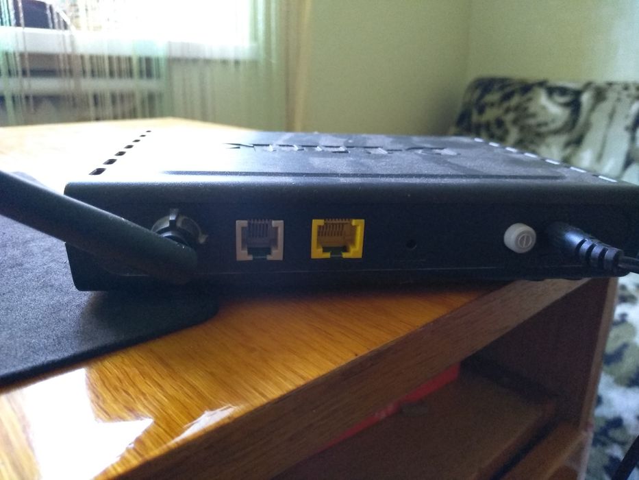 ADSL Wi-Fi Router D-Link DSL-2600U
