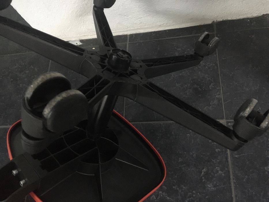 Cadeira de secretária infantil