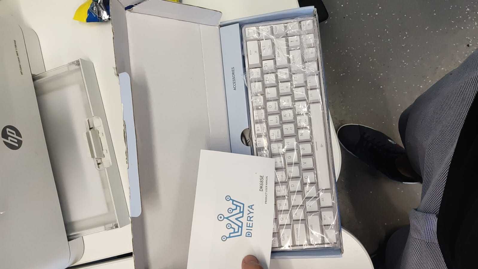 Teclado mecânico Novo