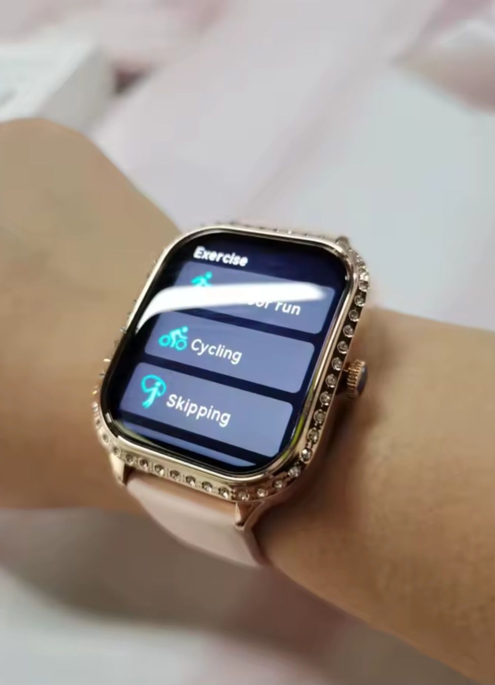 Smartwatch złoty ze Złota bransoletka