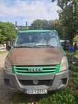 Sprzedam iveco  skrzyniowy 2006 prosze dzwonic w poniedziałek