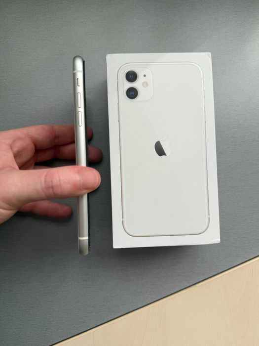 iPhone 11; 128 gb; White