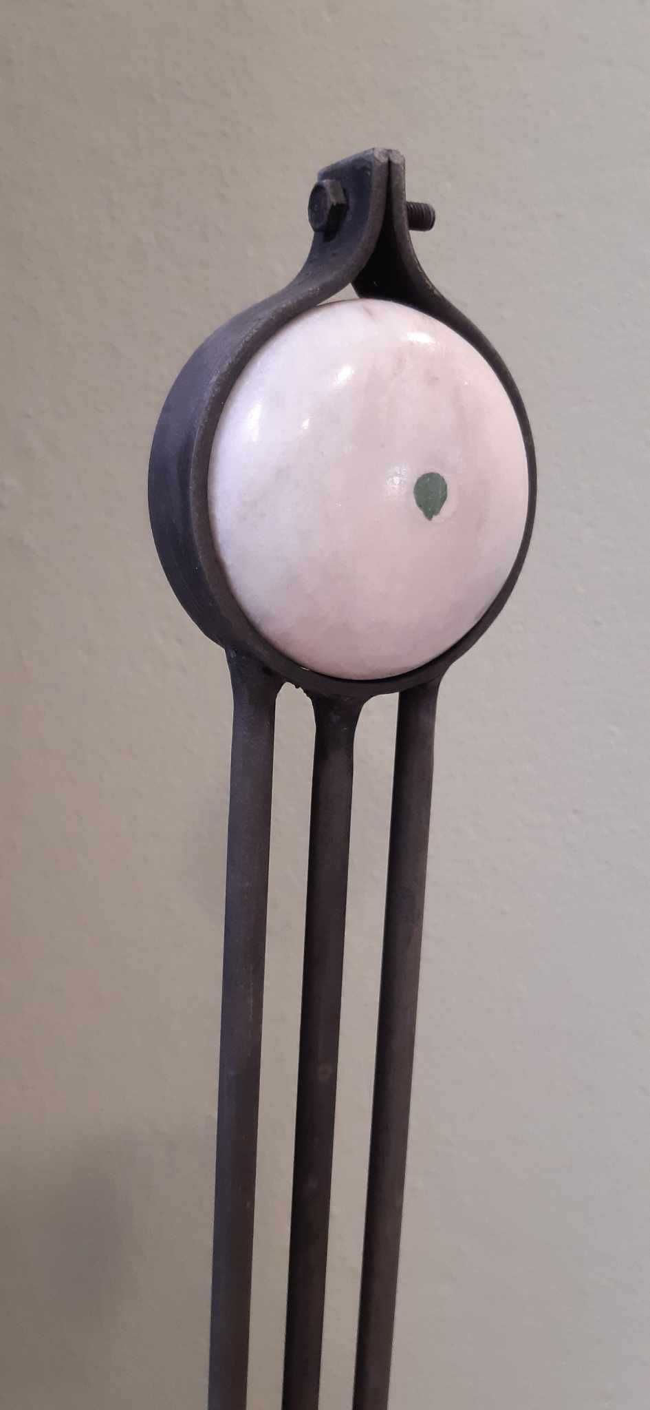 Peça de Arte - Pendulo em aço com pedra alpinina