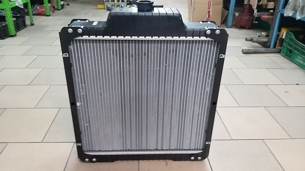 URSUS chłodnica wody C-380