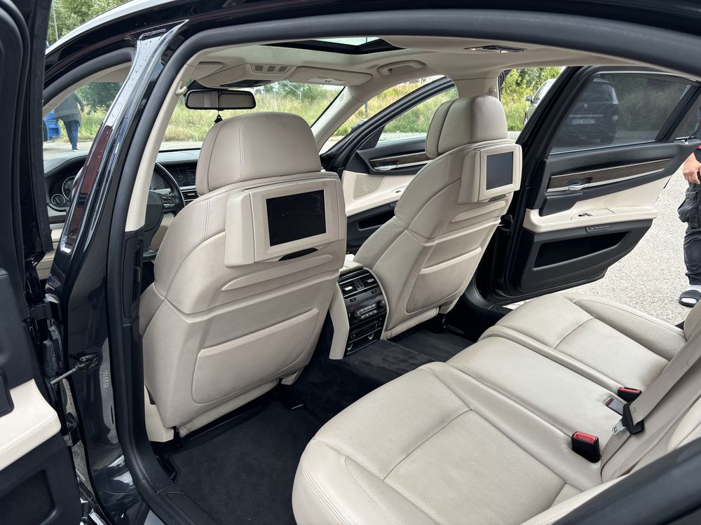 Sprzedam bmw 750 F02