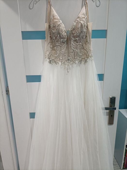 Suknia ślubna Herm's Bridal model Dubai rozmiar 38 M