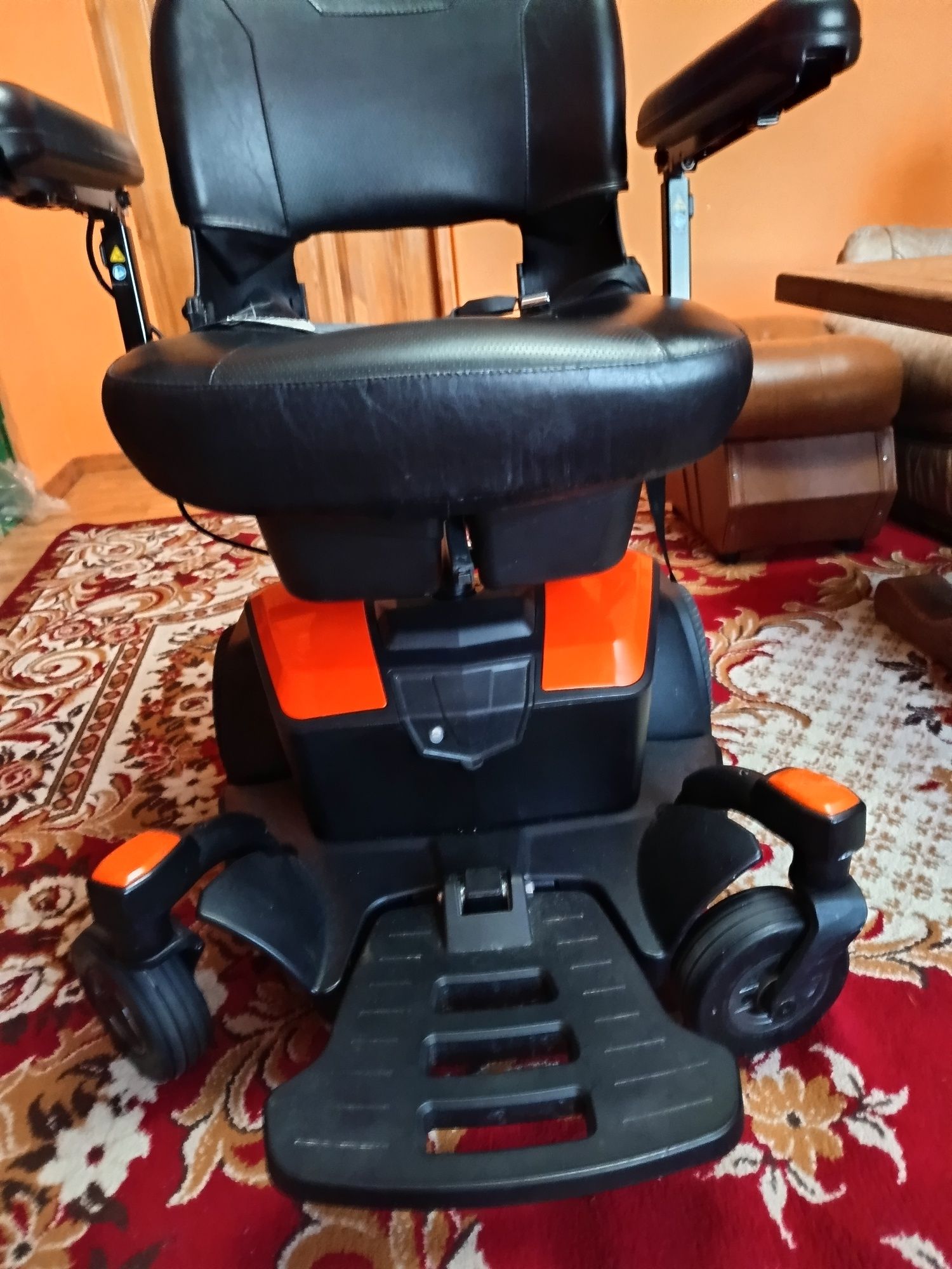 Sprzedam wózek inwalidzki
