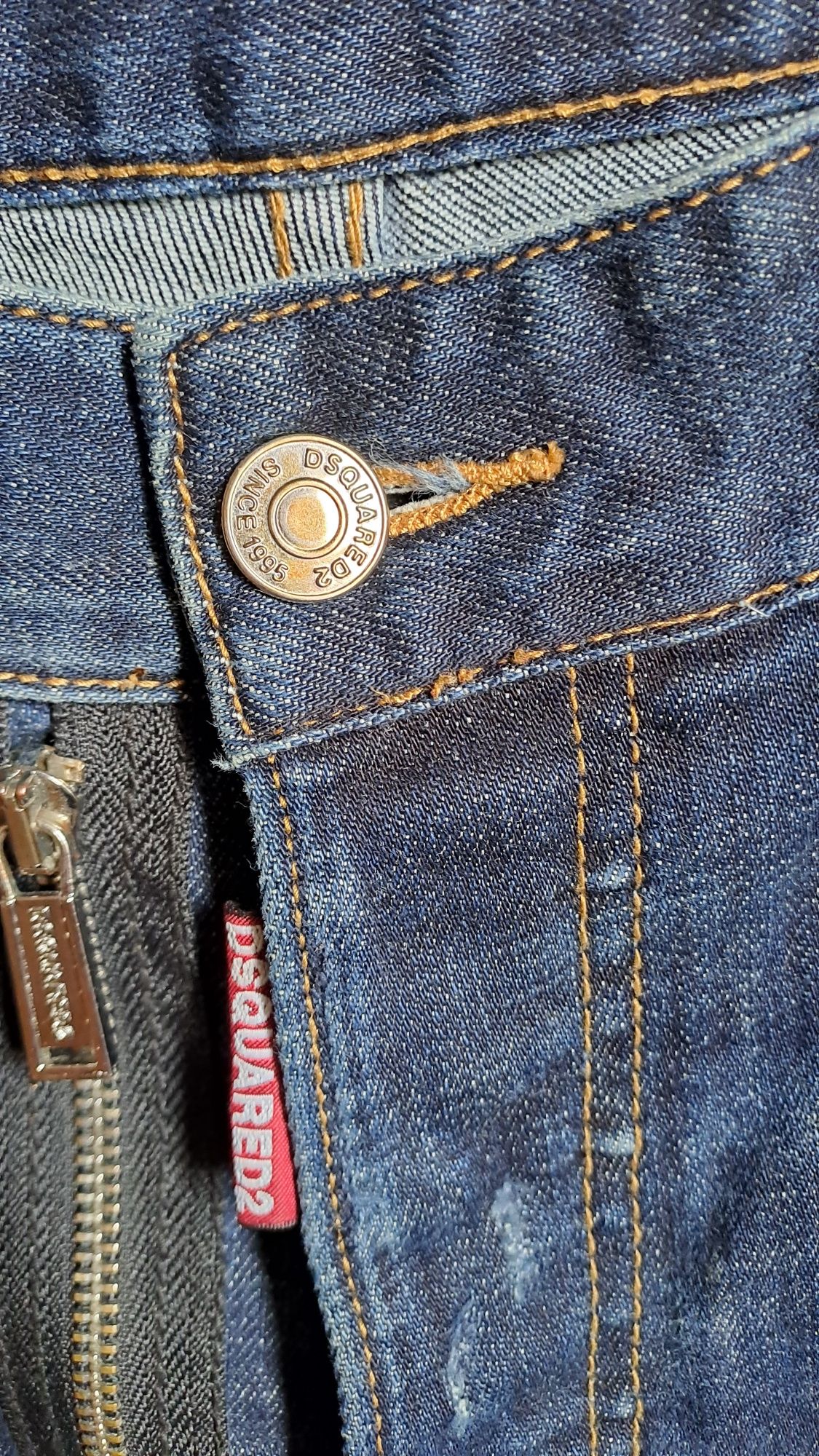 Dsquared2 spodnie roz 34 M
