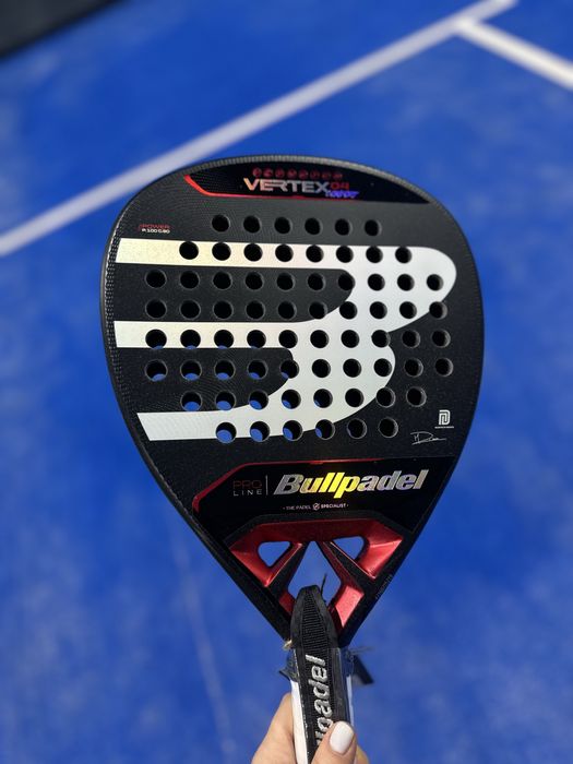 ракетки для паделу Bullpadel vertex