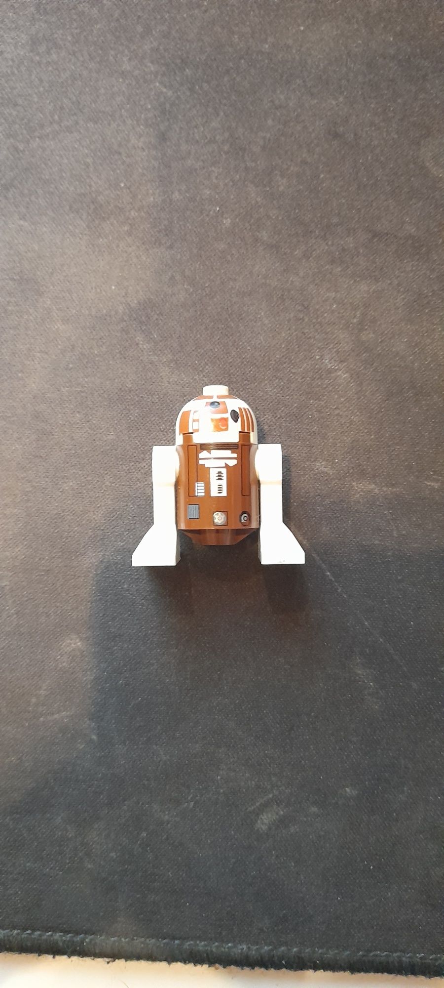 Astromech droid r7-d4 sw0119