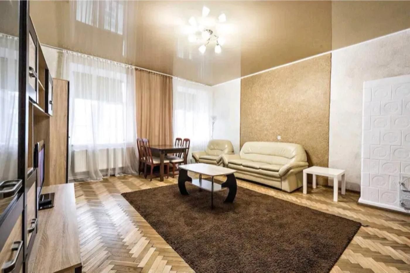 Продам 3-кім. кв. в історичному центрі Львова, австр. буд