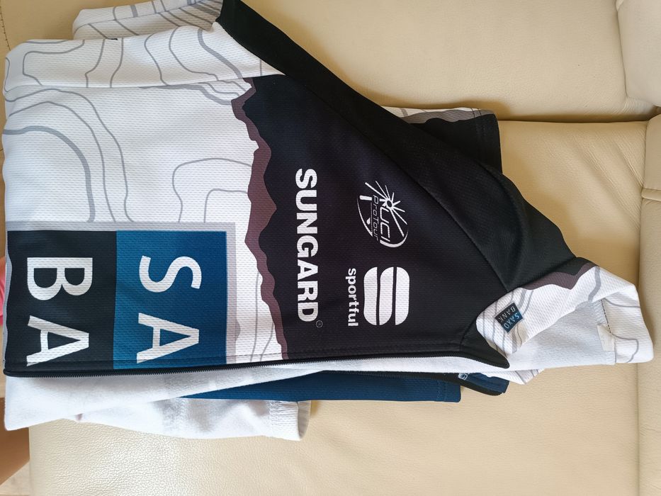 bluza kolarska saxo bank