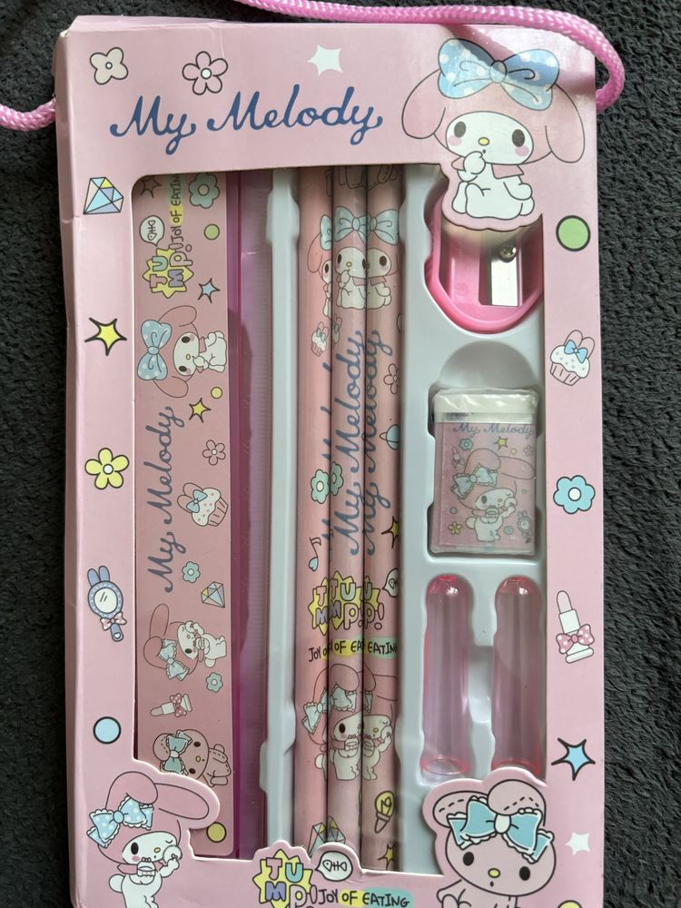 Zestaw przyborów szkolnych kuromi/my melody