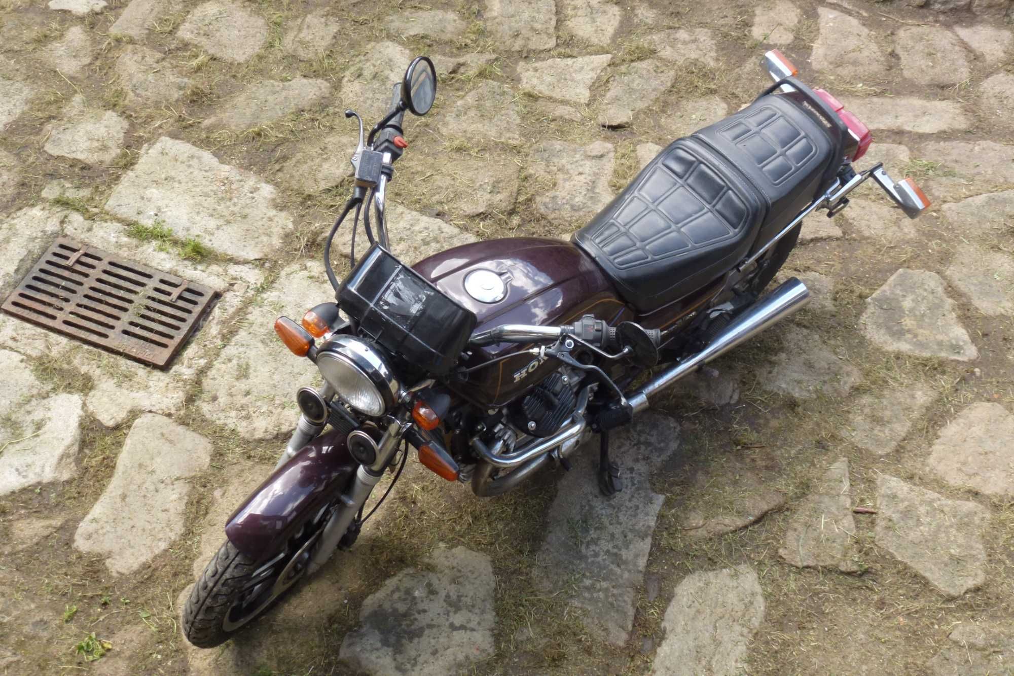 Mota Honda GL500 SilverWing Interstate (importada América)
