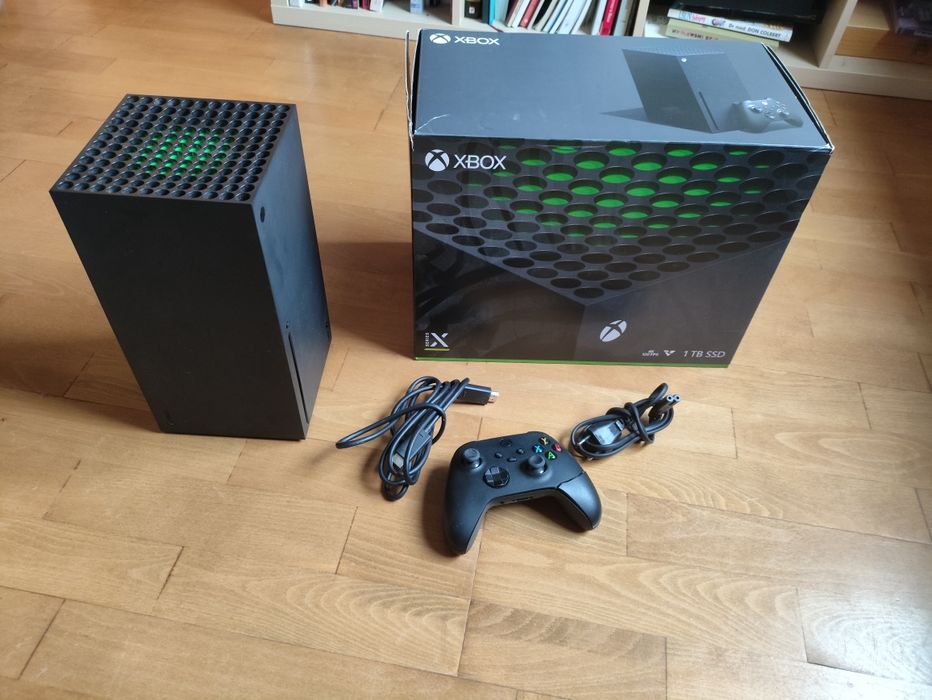 Konsola xbox series x z padem GWARANCJA