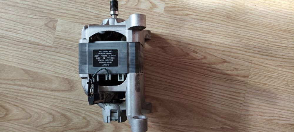 Эл.двигатель стиральной машины indesit